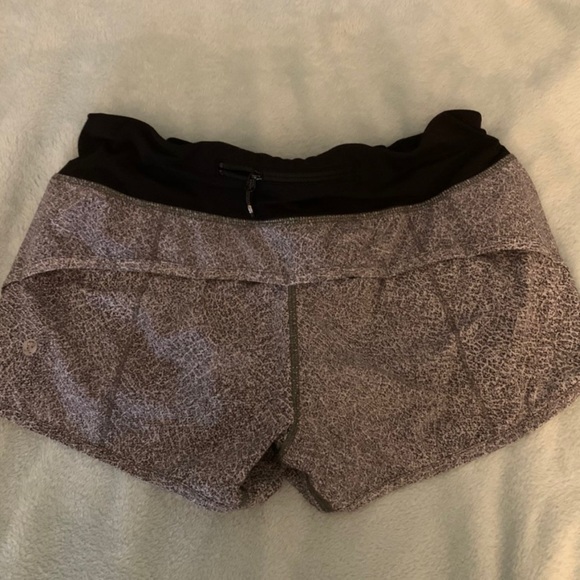 lululemon shorts - Picture 2 of 2